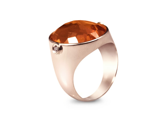 Yellow gold ring with diamonds and madera citrine quartz_marco meletti_jewelry maker_cora collection